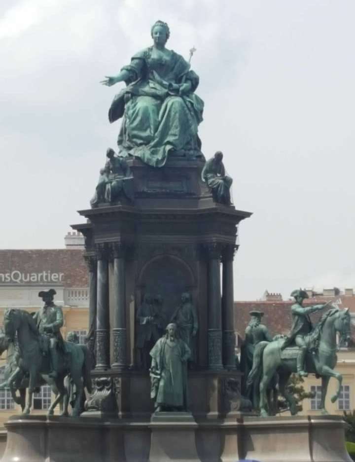 Maria Theresa Monument – Top 10 Things to See And Do in Vienna, Austria