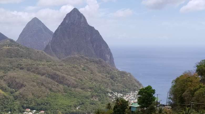 Pitons/Soufriere in St. Lucia – 10 Must-See Places in the Southern Caribbean